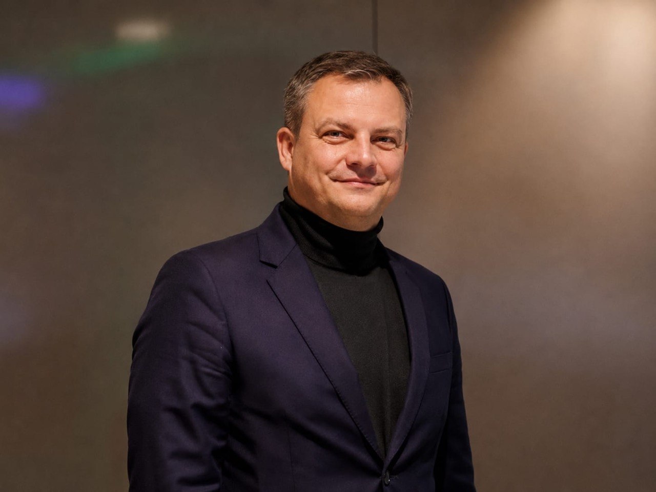 Тарас Олефіренко